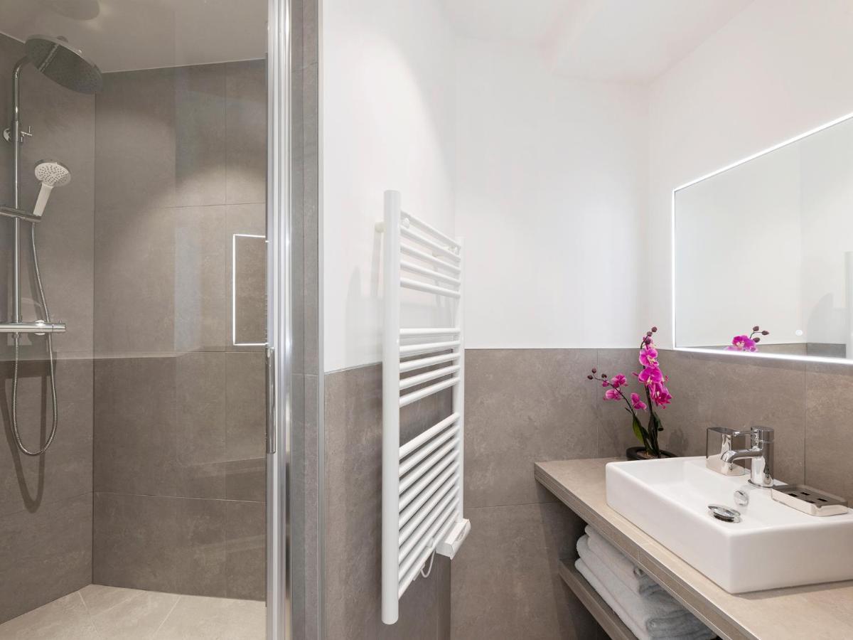 Livinparis - Luxury 3 Bedrooms Le Marais III Bagian luar foto